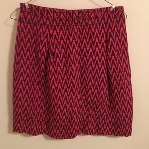 Brown and pink zig zag printed skirt